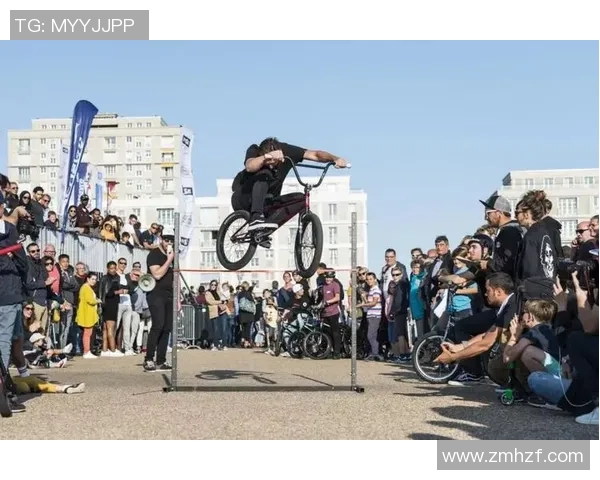 武汉街舞队在极限运动嘉年华中以54分领跑积分榜展现实力与风采 武汉街舞队在极限运动嘉年华中以54分领跑积分榜展现实力与风采