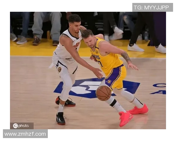 2008年NBA季后赛掘金与湖人激战回顾与精彩瞬间分析