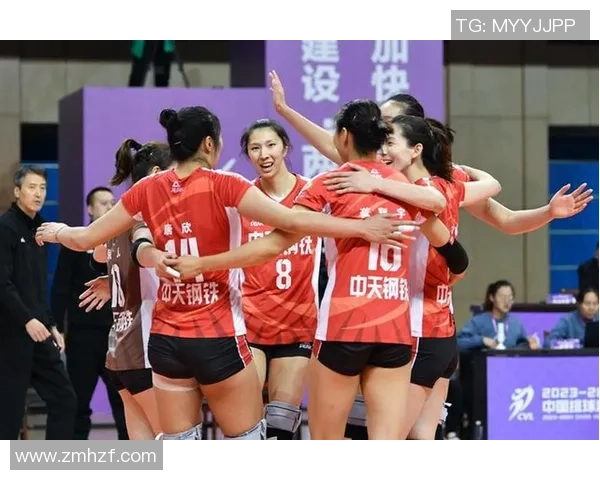 天津女排与江苏女排激战正酣争夺排球赛季重要胜利的精彩对决